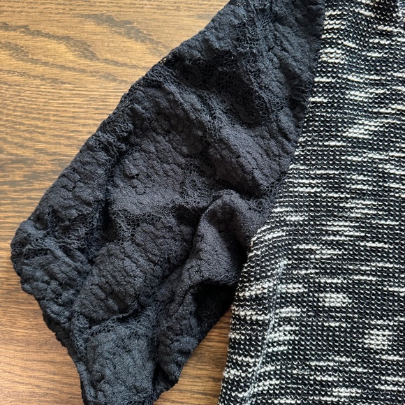 Adorable ANTHROPOLOGIE 9-H15 STCL tunic lace sleeves LARGE Dress - Picture 5 of 5